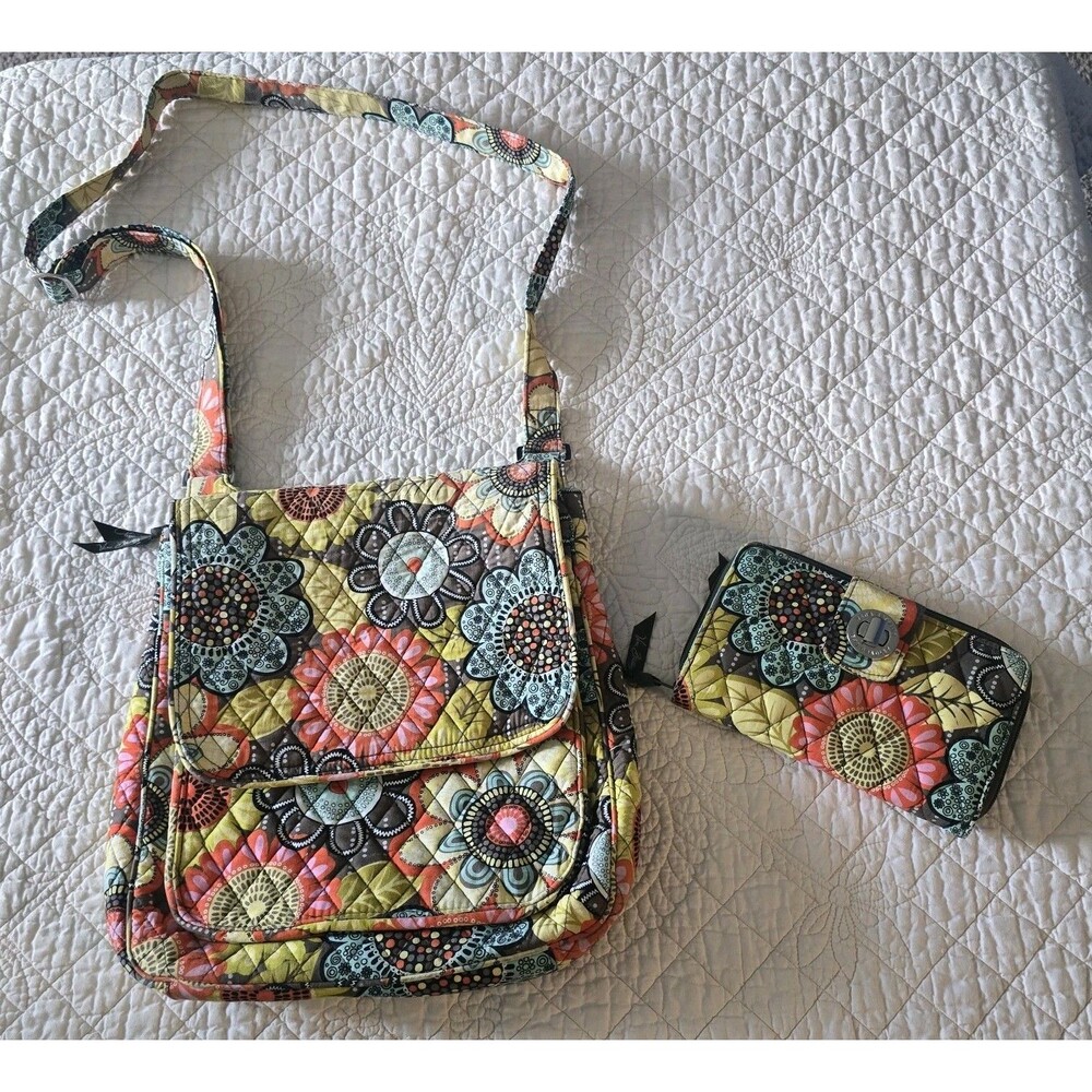Vera Bradley Flower Shower Hipster Crossbody Bag Quilted Retired W Large Wallet